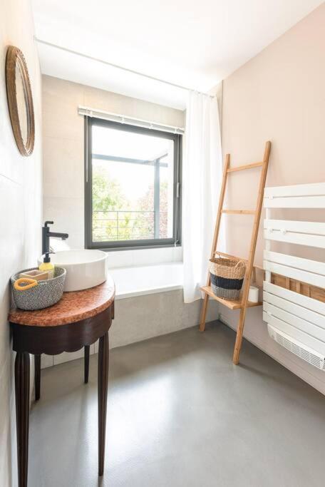 La Coursive : Belle Maison De Standing Avec Piscine Montpellier Extérieur photo
