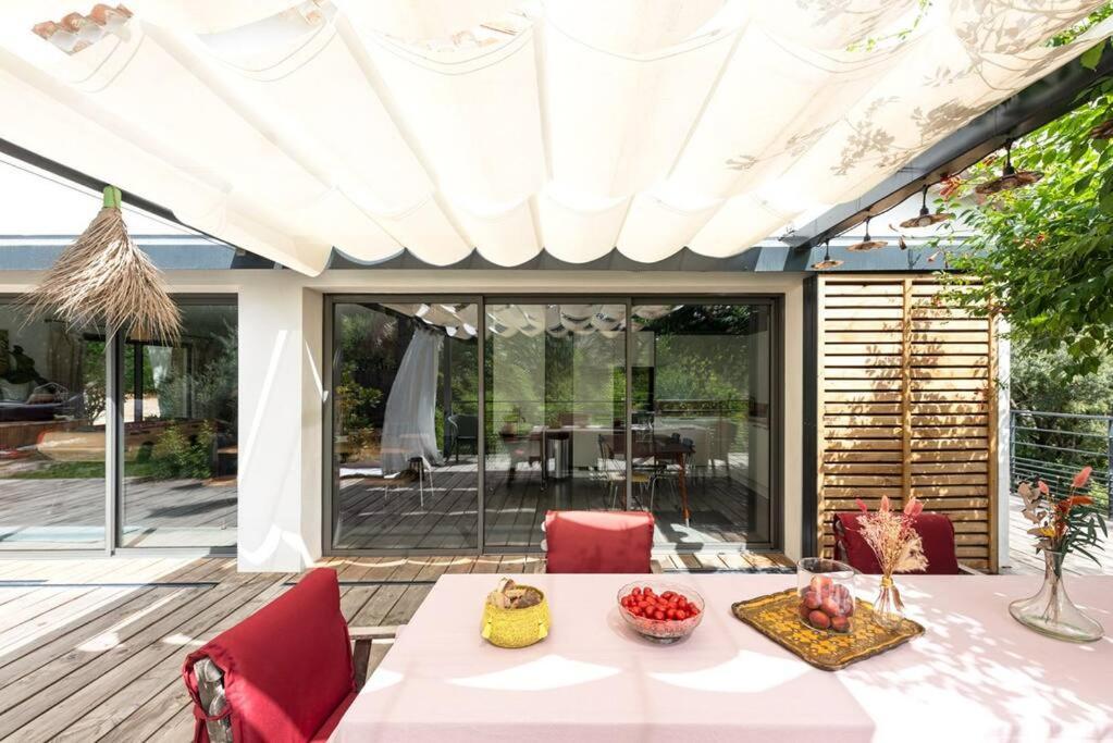 La Coursive : Belle Maison De Standing Avec Piscine Montpellier Extérieur photo